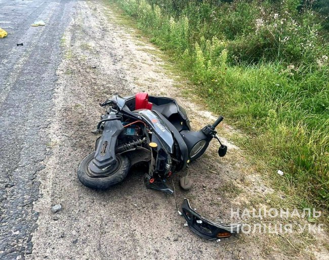 На Волині - дві смертельні аварії: загинули водій автівки та велосипедист