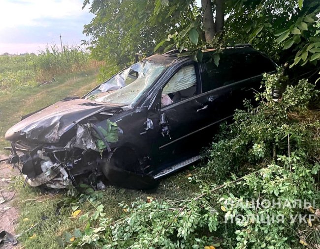 На Волині - дві смертельні аварії: загинули водій автівки та велосипедист