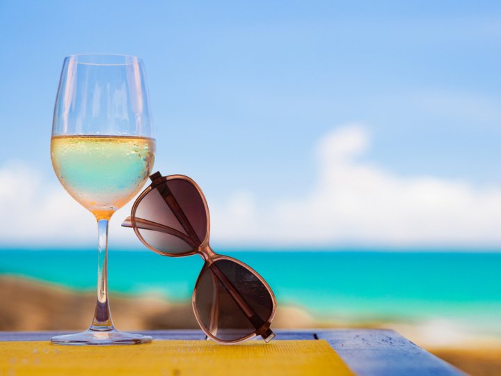 Ідеальне summer wine: освіжаючий вибір для спекотних днів