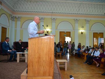 «Ви створюєте стратегію, я – шукаю фінанси на її втілення», – Ігор Палиця до трудового колективу ВНУ ім. Лесі Українки