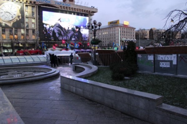 Київ барикадний. ФОТО