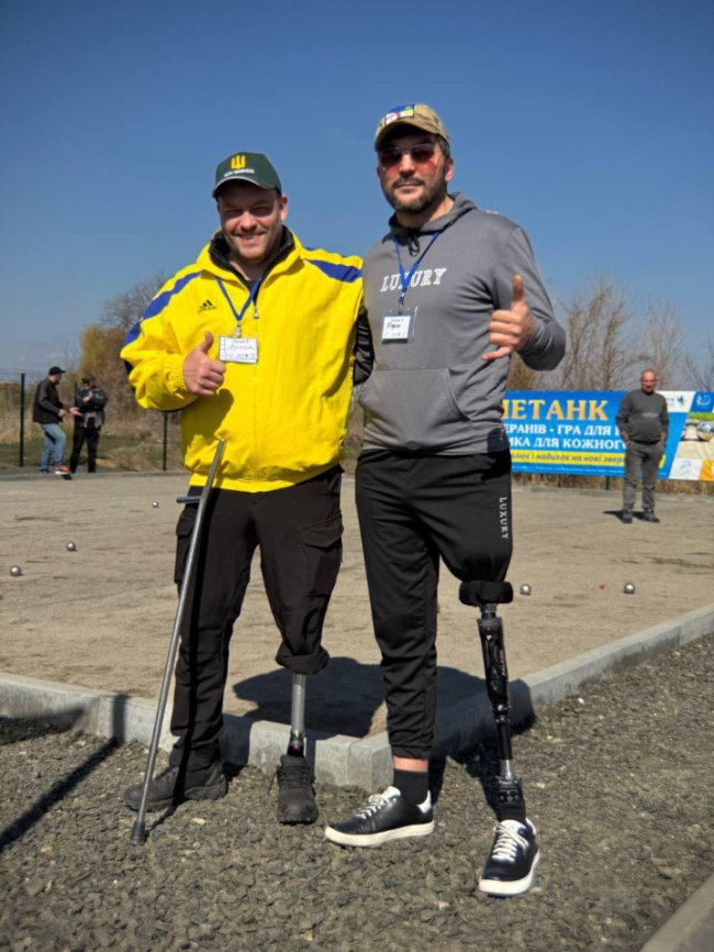 «Дякуємо, незламні, за бажання займатися спортом і залучати побратимів»: у Ковелі змагалися команди ветеранів 