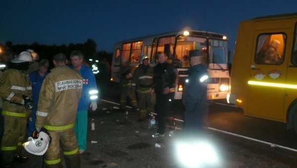 Аварія в Росії: пасажирські автобуси зіткнулися лоб в лоб. ФОТО