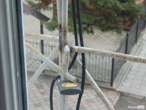 «Апокаліпсис» в офісі волинських комуністів. ФОТО