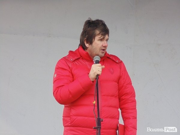 Антивоєнне віче у Луцьку. ФОТО