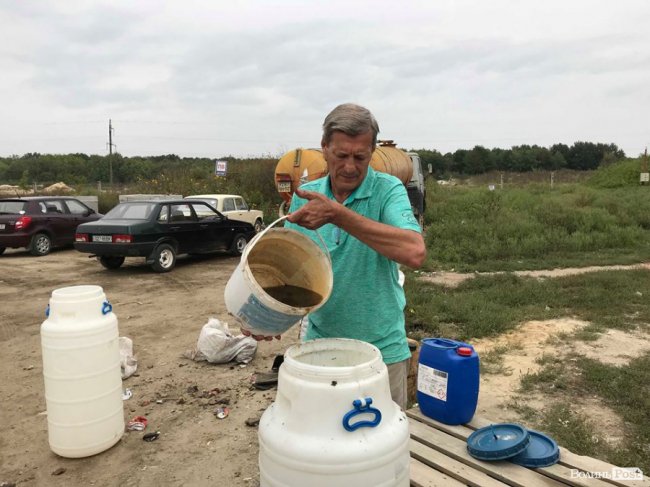 У Брищі провели експеримент зі «з’їдання» сміття . ФОТО