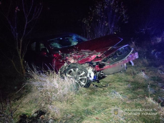 На Волині 31-річна водійка авто зіткнулася з мікроавтобусом