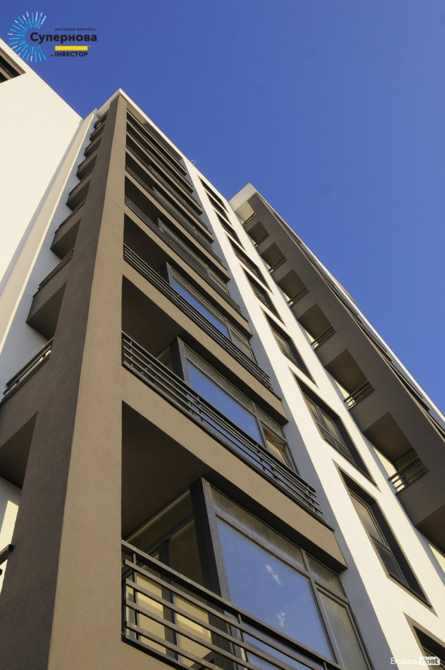 Звіт з будівництва ЖК «Супернова»: у четвертому будинку встановлюють вікна*