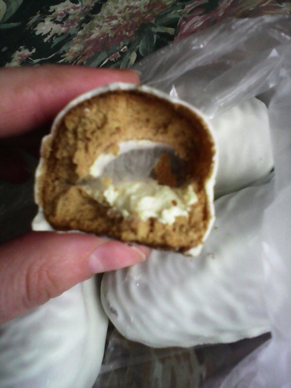 У волинському магазині продають печиво з пліснявою та цукерки з хробаками, - соцмережі