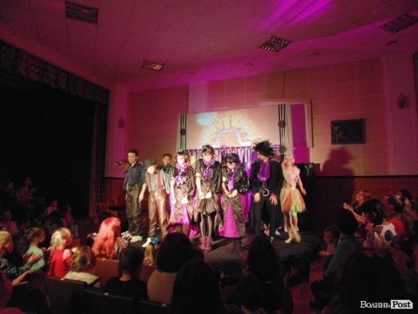 У «Гармидері» прем'єра – «Таємниця країни сонячних зайчиків». ФОТО. ВІДЕО