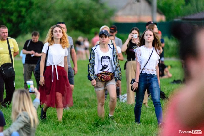 Казали «гречка», але підспівували: як у Луцьку минув безкоштовний концерт «Океану Ельзи». ФОТО 