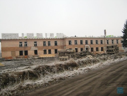 На Волині приміщення лікарні переобладнають  в житловий будинок. ФОТО