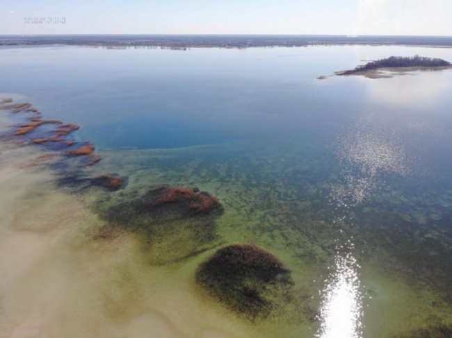 Захопливі краєвиди безлюдного Світязю з висоти пташиного польоту. ФОТО