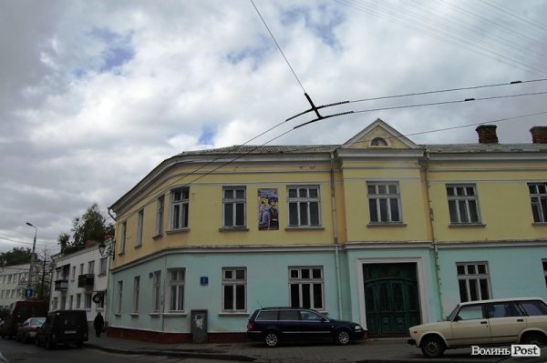 Адміністративний суд Волині розмістять у колишньому військкоматі. ФОТО