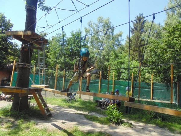 «Літо - 2015»: як луцькі школярі відпочивають у спортивно-оздоровчому таборі. ФОТО