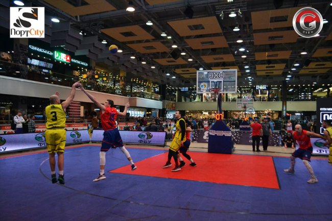 У ТРЦ «ПортCity» пройшов п’ятий тур Суперліги з баскетболу 3х3*