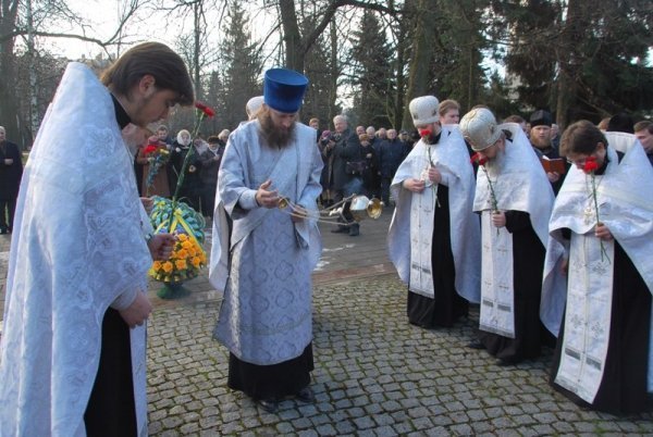 У Луцьку вшанували ліквідаторів аварії на ЧАЕС. ФОТО