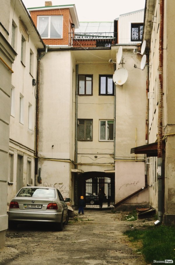 Фотопогляд: вулиця Лесі Українки