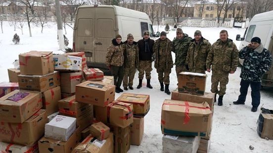 Волинські капелани відвезли допомогу дітям до Луганщини