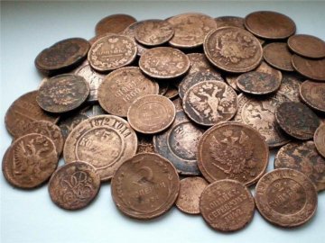 Судитимуть іноземця, якого затримали на «Ягодині» при спробі перевезти старовинні монети у Польщу