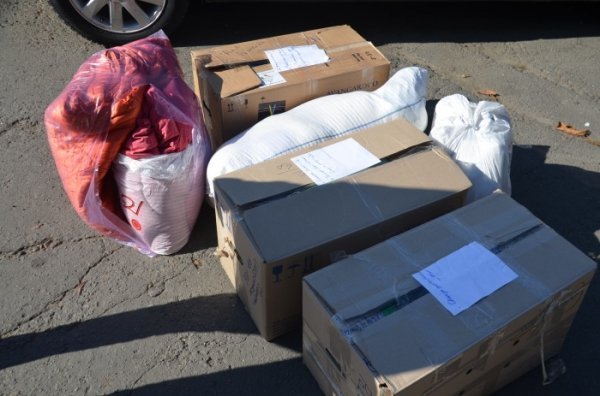 Волинські волонтери  відправили бійцям фуру допомоги. ФОТО