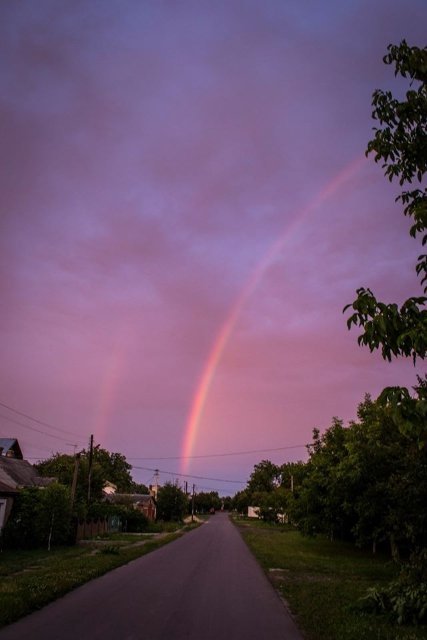 Луцька незвичайна веселка: реакція соцмереж. ФОТО
