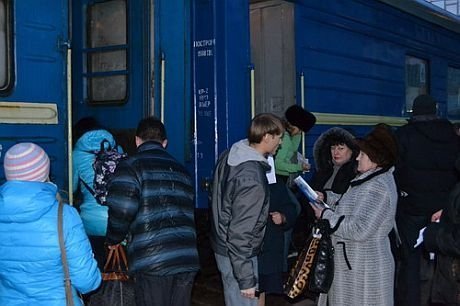 Регіонали відправили на Київ тисячі своїх прибічників. ФОТО