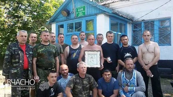 Як волинські міліціонери несуть службу у Красноармійську. ФОТО