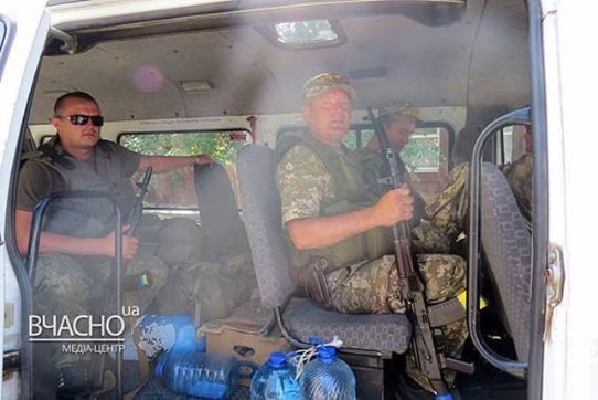 Як волинські міліціонери несуть службу у Красноармійську. ФОТО