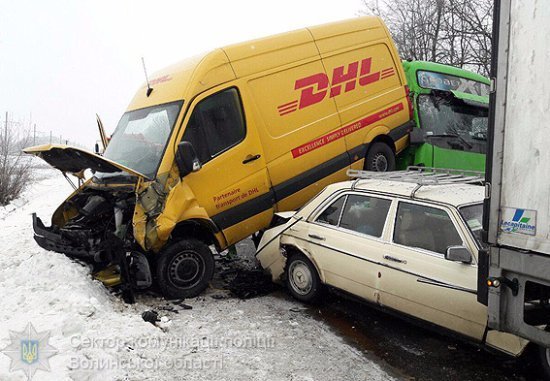 Правоохоронці повідомили подробиці з місця жахливої аварії поблизу Голоб
