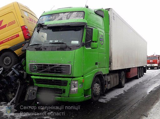 Правоохоронці повідомили подробиці з місця жахливої аварії поблизу Голоб
