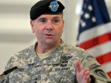 Екскомандувач збройних сил США в Європі пояснив, що треба для деокупації Криму
