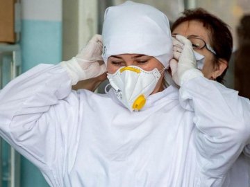 Відомо, медики яких закладів Луцька заявили про зараження коронавірусом на роботі 