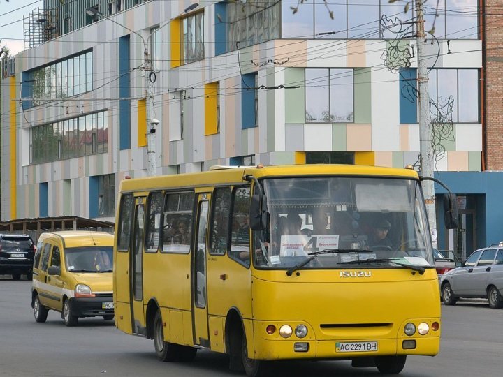 У Луцьку сьогодні повністю відновлюють рух проспектом Василя Мойсея