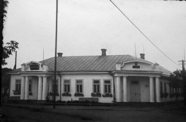 Містечко у Волинському воєводстві 90 років тому. ФОТО