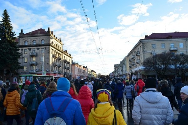 Студентський мітинг у Луцьку. ФОТО. ВІДЕО