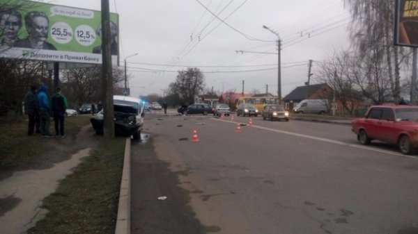 Суд залишив водійські права винуватцю потрійної ДТП