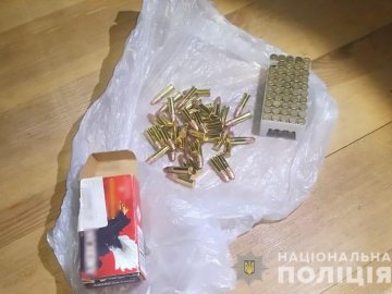 У волинянина вдома знайшли незаконні рушницю, гвинтівку і набої