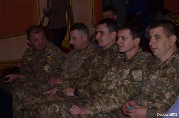 У Луцьку відбулись урочистості з нагоди дня Збройних сил України. ФОТО