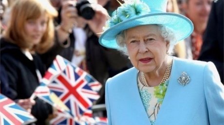 Британська королева встановила абсолютний рекорд тривалості перебування на троні. ФОТО