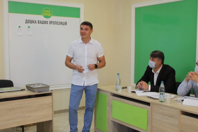 Волинський осередок партії «Слуга Народу» висунув своїх кандидатів в мери міст