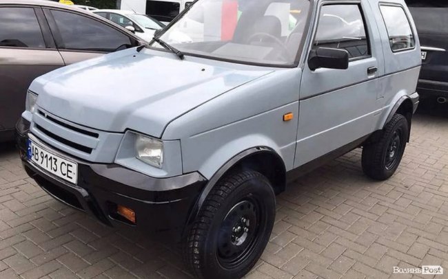 На Одещині побачили унікальний, рідкісний автомобіль, що розроблявся у Луцьку. ФОТО