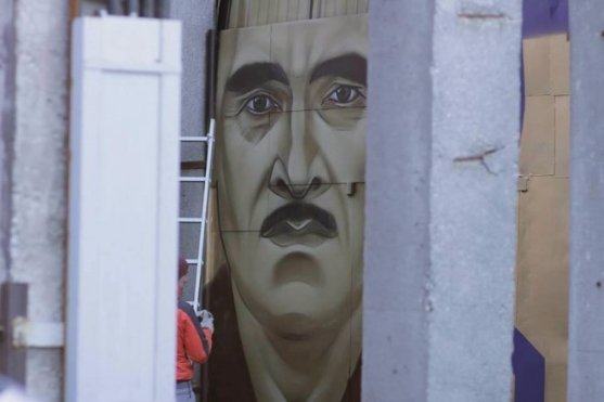 Художник із Луцька розмалював стіни у Санкт-Петербурзі. ФОТО