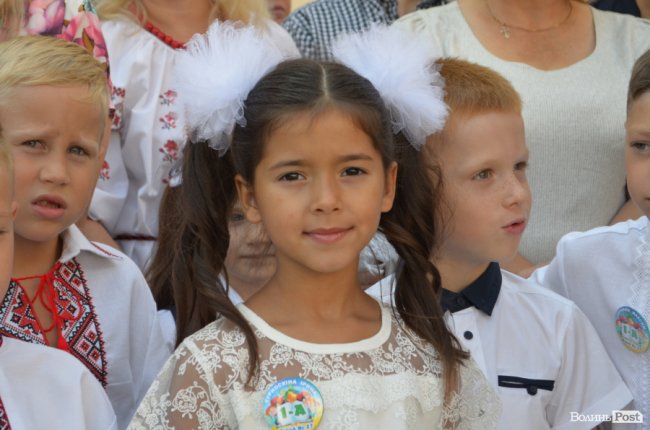 Під гаслом «Вперше»: луцька школа №27 відкрила свої двері. ФОТОРЕПОРТАЖ