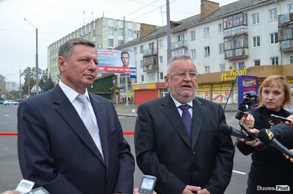 У Луцьку офіційно відкрили оновлений Привокзальний майдан. ФОТО