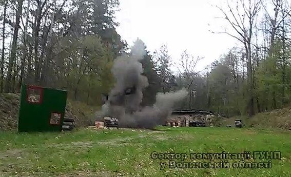 Волинські вибухотехніки знищили арсенал вибухівки. ФОТО. ВІДЕО