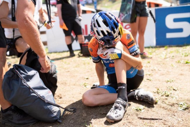 Відома велогонщиця з Луцька опублікувала чуттєві фото з Кубку світу