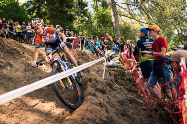 Відома велогонщиця з Луцька опублікувала чуттєві фото з Кубку світу