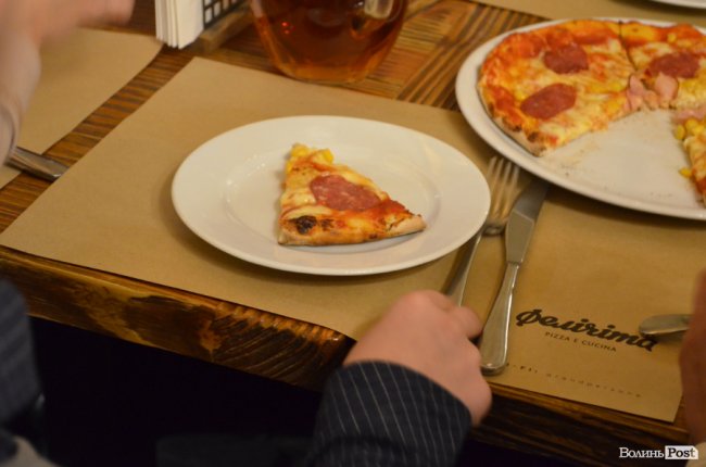 Як Савченко з особливими дітками піцу робив. ФОТО