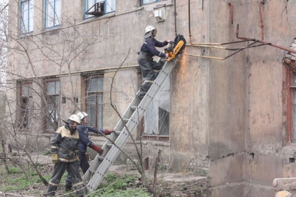Обвал будинку на Донеччині. ФОТО
